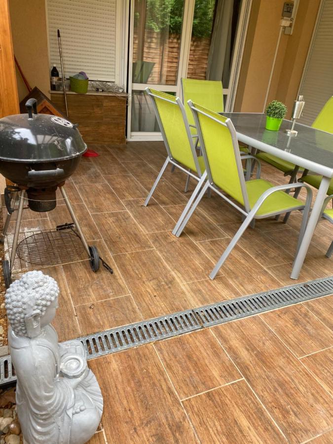 Zen Apartman Sunshine Zamárdi Exteriör bild